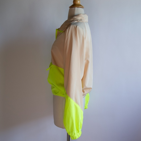Code x Mode Funnel Neck Windbreaker Half Zip Drawstring Jacket in Nude & Neon - Picture 8 of 11